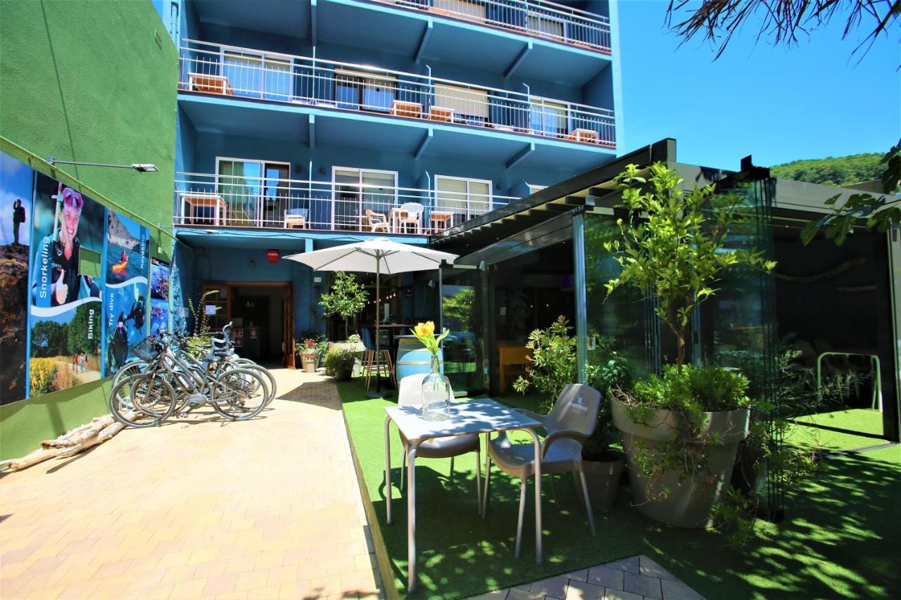 Pension Hostel Costa Brava L'Estartit Eksteriør bilde