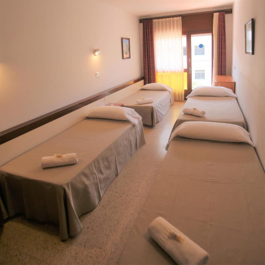 Pension Hostel Costa Brava L'Estartit Eksteriør bilde