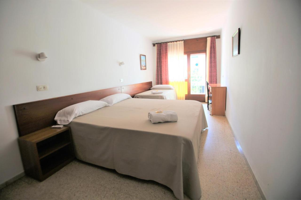 Pension Hostel Costa Brava L'Estartit Eksteriør bilde