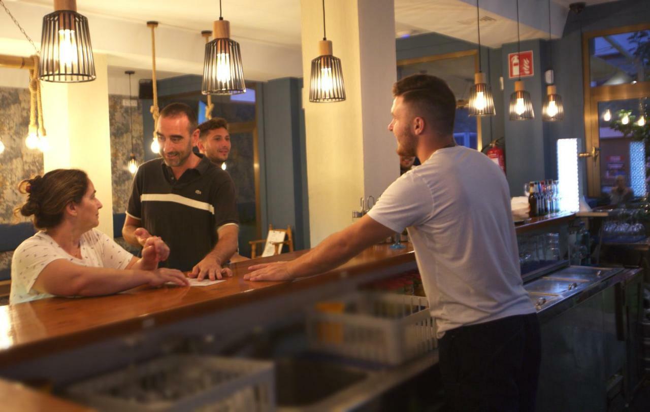 Pension Hostel Costa Brava L'Estartit Eksteriør bilde