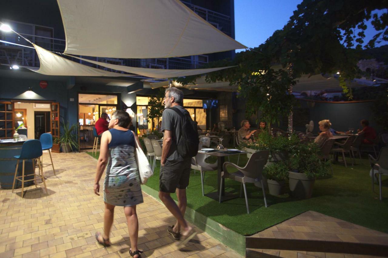 Pension Hostel Costa Brava L'Estartit Eksteriør bilde